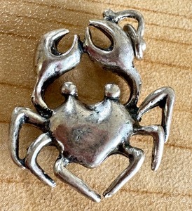 lot 26A image: Vintage Sterling Silver Crab Charm Pendant