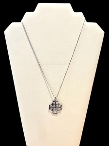 lot 102G image: Vintage Jerusalem Cross Pendant with 19.5 Chain