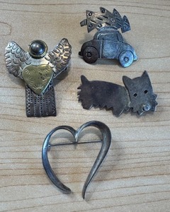 lot 112G image: Collection of 4 Sterling Silver Pins - Angel, Car, Dog, Heart