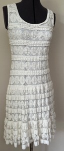 lot 85 image: Studio M Boho Lace Sleeveless Ivory Dress with Scoop Neck - SIze S