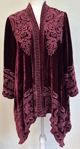 lot 62 image: Johnny Was Hirsch Velvet Draped Cardigan - Lightly Worn - Size XL