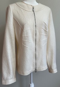 lot 18 image: Geiger Womens Creme Wool Blend Full-Zip Jacket, Size 42 (Size 10 US)