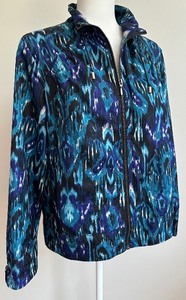 lot 14 image: Zenergy by Chicos Blue Lightweight Zip-Up Jacket - Size 1