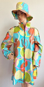 lot 2 image: Vintage Marylou Ozbolt Storer Colorful Coat with Matching Hat