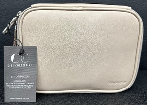 lot 71 image: Citi Collective Grey Citi Organizer with Vegan Leather