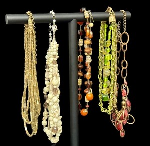 lot 61R image: Collection of 5 Stylish Beaded Necklaces