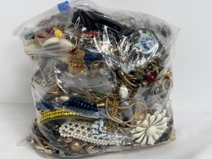 lot 74R image: One Gallon Bag of Mixed Jewelry for Repurpose or Crafts
