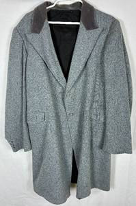 lot 111 image: Grey Overcoat - Inspired by Common Civilian Frock Coat Style