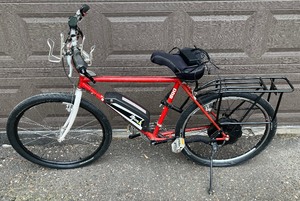 lot 4 image: Trek 800 Bicycle with BionX Ride Pedal Assist plus charger