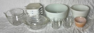 lot 70 image: Vintage Kitchen Dishes - PYREX, Fire King, Corning Ware and Anchor Hocking