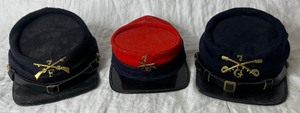 lot 44 image: Replica Indian Civil War 1872, US Army Kepi and Civil War Union Blue Hats