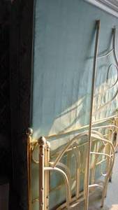 lot 39 image: Fall Size Mattress, Brass Headboard and White and Brass Day Bed with Mattress