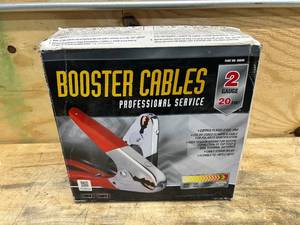 lot 20 image: 20 Foot Booster Cables