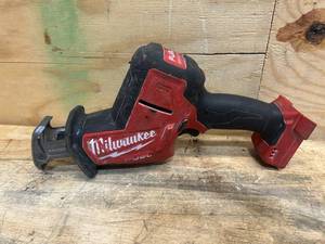 lot 27 image: MILWAUKEE M18 (2719-20) Hackzall Reciprocating Saw (Tool Only)
