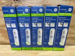 lot 117 image: Lot of 5 - Smartwater Refrigerator Filter Replacement Cartridge Model # GSWF