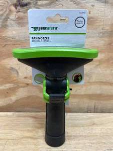 lot 137 image: Yardsmith Fan Nozzle for Hoses