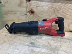 lot 143 image: MILWAUKEE M18 (2722-20) Sawzall Reciprocating Saw (Tool Only)