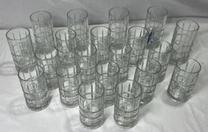 lot 46 image: Anchor Hocking Manchester Tumblers