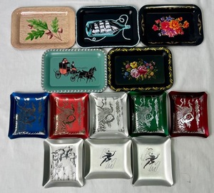 lot 47 image: Vintage Tin Mini Trays Collection