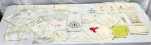 lot 58 image: Vintage Embroidered Linen Bundle #2 - Assorted Colors