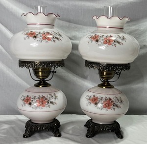 lot 10 image: Vintage Pair of Gone With the Wind Style Pink & White Floral 3 Way Hurricane Lamps