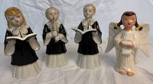 lot 90 image: Three Vintage Ucagco China 1950s Japan Christmas Choir Carolers and Ceramic Angel with Yellow Bows