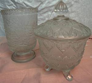 lot 80 image: Fenton Currier & Ives Candleholder Winter Cabin and Fenton Hearts & Flowers Candy Dish