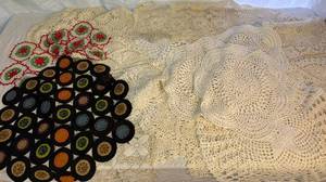 lot 117 image: Collection of 22 Doilies and one Penny Runner