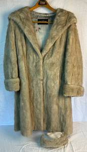 lot 8 image: Vintage Mid Length Mink Fur Coat by Donaldsons with Matching Pillbox Hat