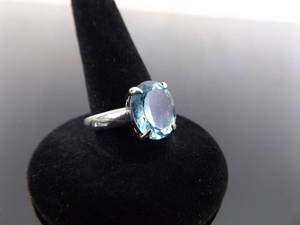 .925 Sterling Silver Oval Faceted Topaz Crystal Ring Size 6.5