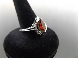 lot 63 image: .925 Sterling Silver Garnet Marquis Ring Size 7
