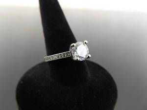 lot 76 image: .925 Sterling Silver Zirconia Ring Size 5.5