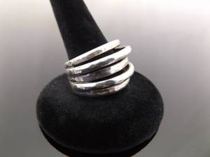 lot 83 image: .925 Sterling Silver Hand Hammered Multi Band Ring Size 8