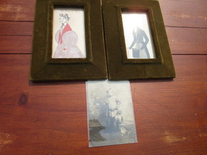 lot 17 image: Hand Tinted Engravings, B&W Photo