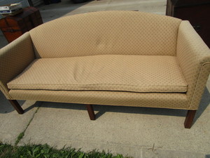 lot 23 image: Contemporary Sofa