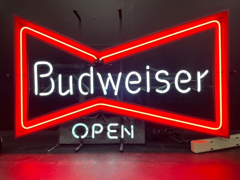 lot 50 image: Budweiser bowtie with Open neon sign