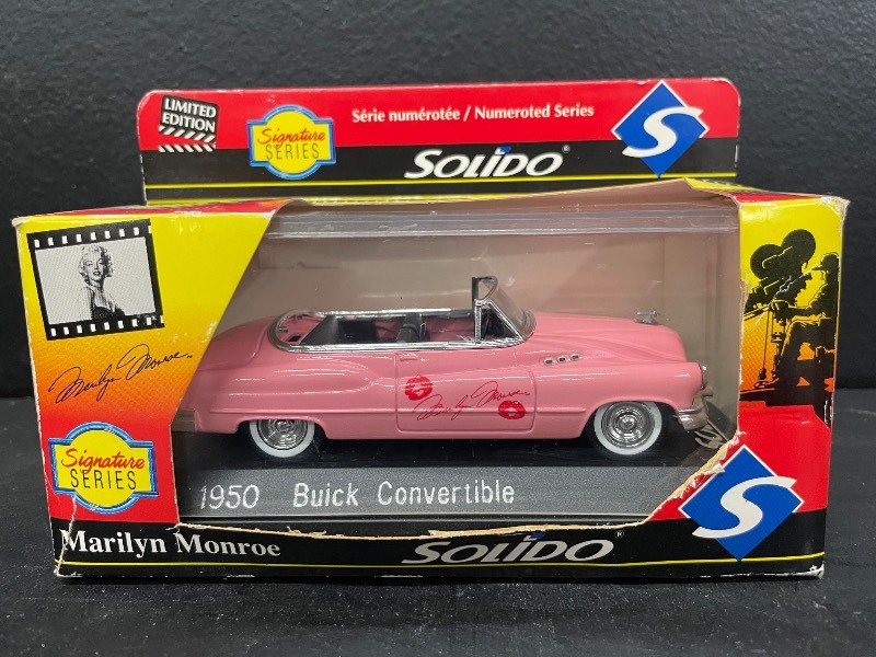 lot 152 image: Solido Signature Series Limited Edition model car, Marilyn Monroe 1950 Buick Convertible