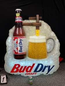 lot 1 image: Bud Dry Draft 3D animated motion light