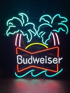 lot 42 image: Bud palm trees neon