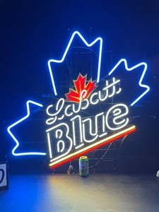 lot 70 image: Large Labatt Blue neon sign