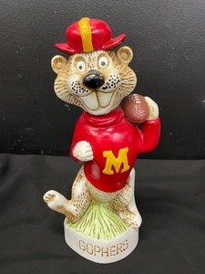 lot 121 image: U of MN Gophers football decanter, Ceramarte 1974