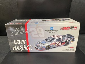lot 136 image: Kevin Harvick #29, Limited Edition 124 scale model NASCAR stock car, NOS IOB