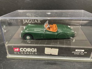 lot 147 image: Corgi scale model Jaguar XK 120, NIB