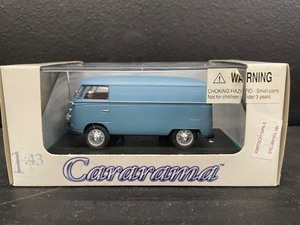 lot 148 image: Hongwell Cararama 1962 VW Transporter van, 143 scale model VW Bus, NIB