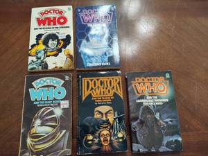 lot 58 image: Lot #2 Doctor Who Books