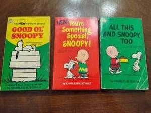 lot 62 image: Lot of Snoopy Books