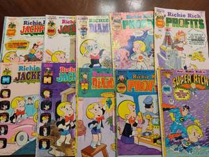 lot 39 image: Asst Lot of Richie Rich Comics