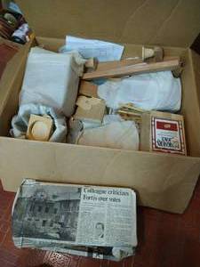 lot 46 image: Box of Craft Wood Pieces, Boxes & Cutting Boards