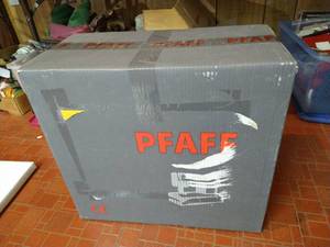 New in Box PFAFF Classic Style Quilt 2027 Sewing Machine