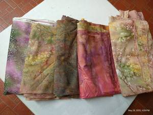 lot 91 image: Five Large Cuts Cottons, 3-4 Yards Each